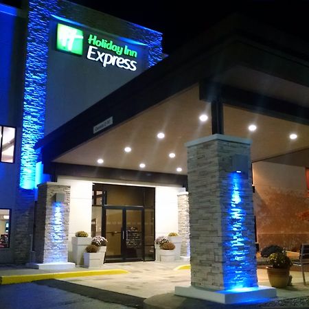 Holiday Inn Express Cloverdale - Greencastle By Ihg Екстериор снимка