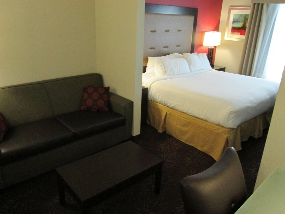 Holiday Inn Express Cloverdale - Greencastle By Ihg Екстериор снимка