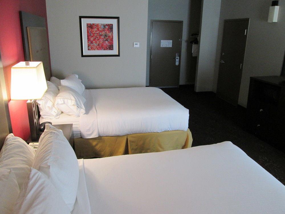 Holiday Inn Express Cloverdale - Greencastle By Ihg Екстериор снимка