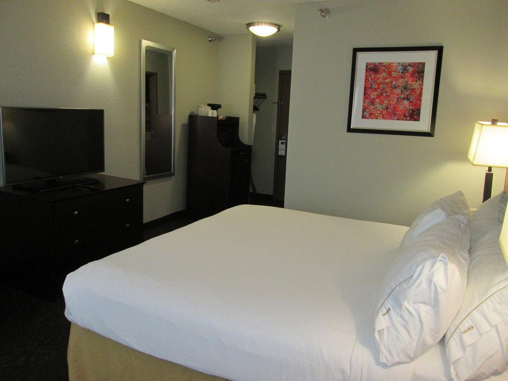 Holiday Inn Express Cloverdale - Greencastle By Ihg Екстериор снимка