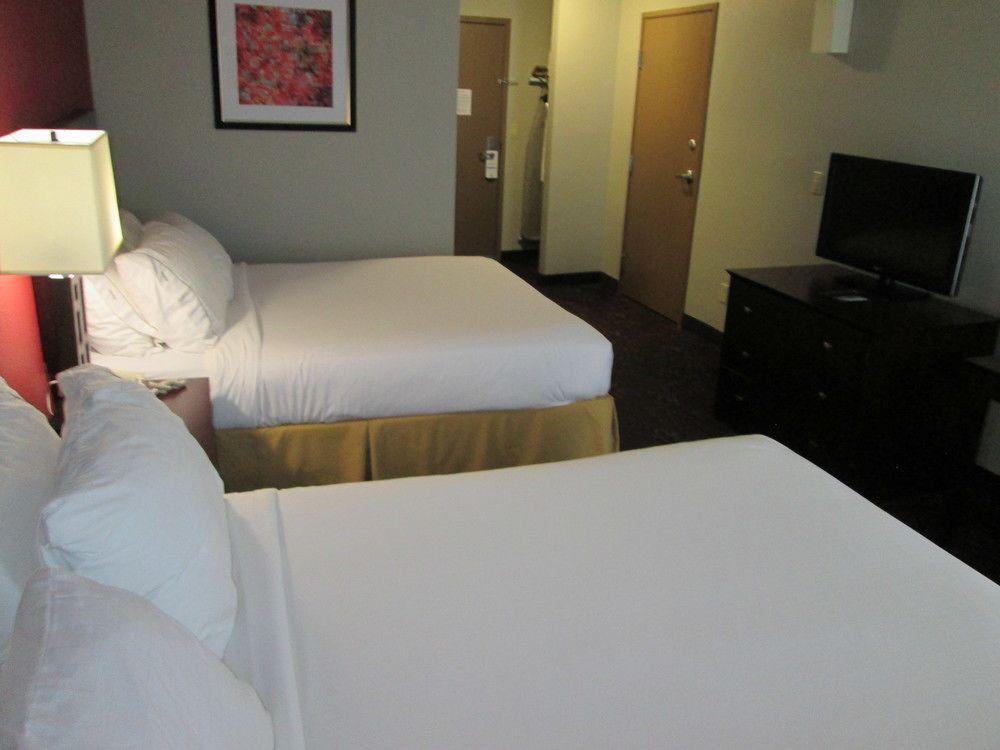 Holiday Inn Express Cloverdale - Greencastle By Ihg Екстериор снимка